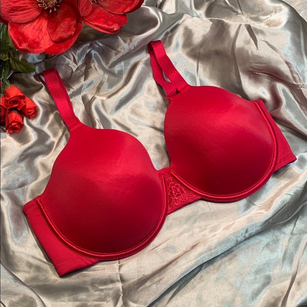 🌹VINTAGE VANITY FAIR • BEAUTIFUL ROSEY Red Bra •